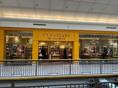 HILLSDALE MALL