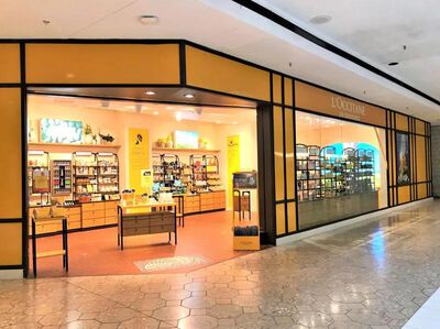 WESTFARMS MALL
