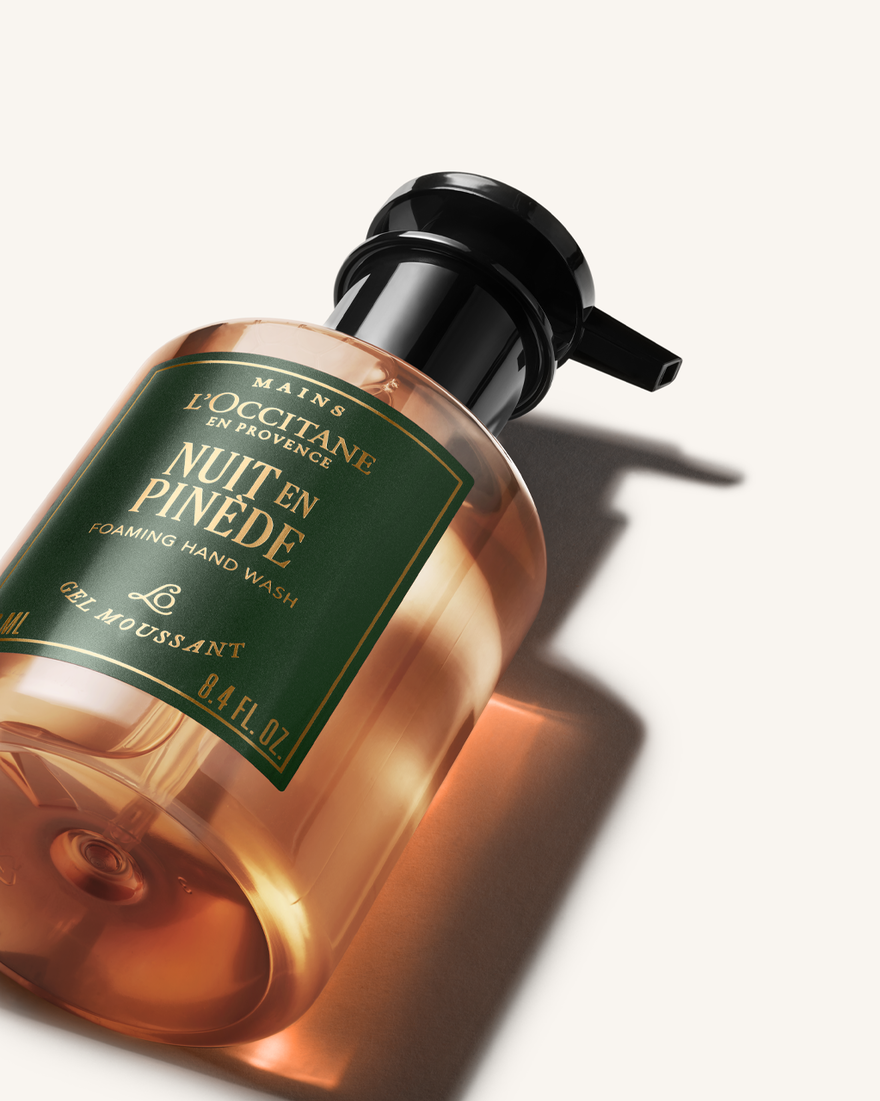 view 7/8 of Nuit en Pin&egrave;de Foaming Hand Wash, , USRECT