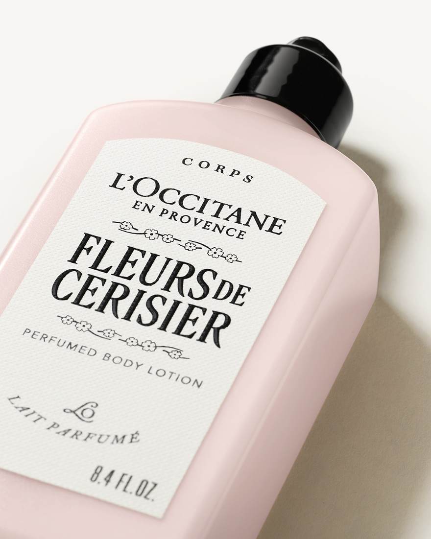 image 2/7 de Lotion pour le corps parfumée Fleurs de cerisier (Cherry Blossom), , CARECT