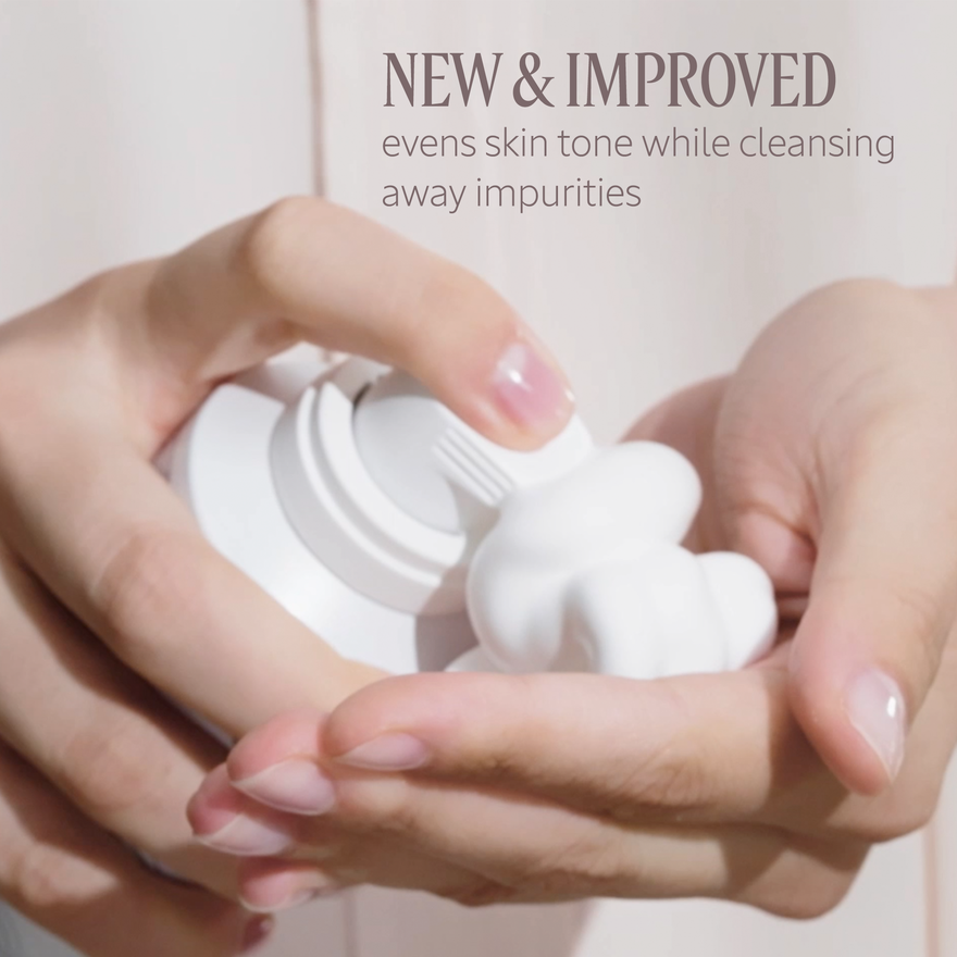 view 3/6 of Reine des Prés Intense Brightening Foam, , USRECT